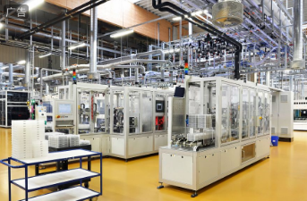 從尼龍地毯說起談?wù)勥@種原材料的發(fā)展史