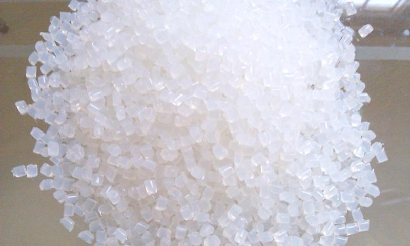 增強(qiáng)尼龍?jiān)谄囆袠I(yè)中的應(yīng)用還是非常廣泛的