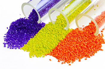 PA改性尼龍等五大工程塑料的優(yōu)缺點(diǎn)