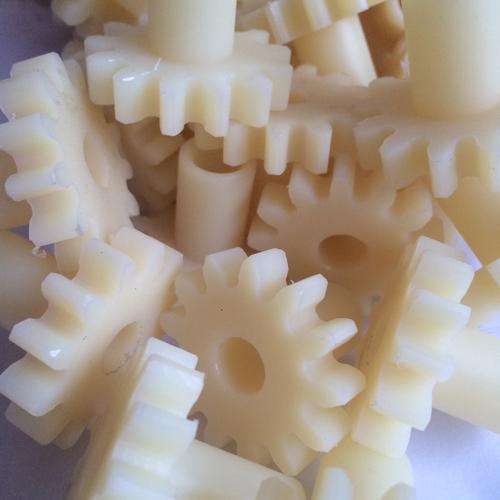 改性塑料就是給塑料改變一下性質(zhì)